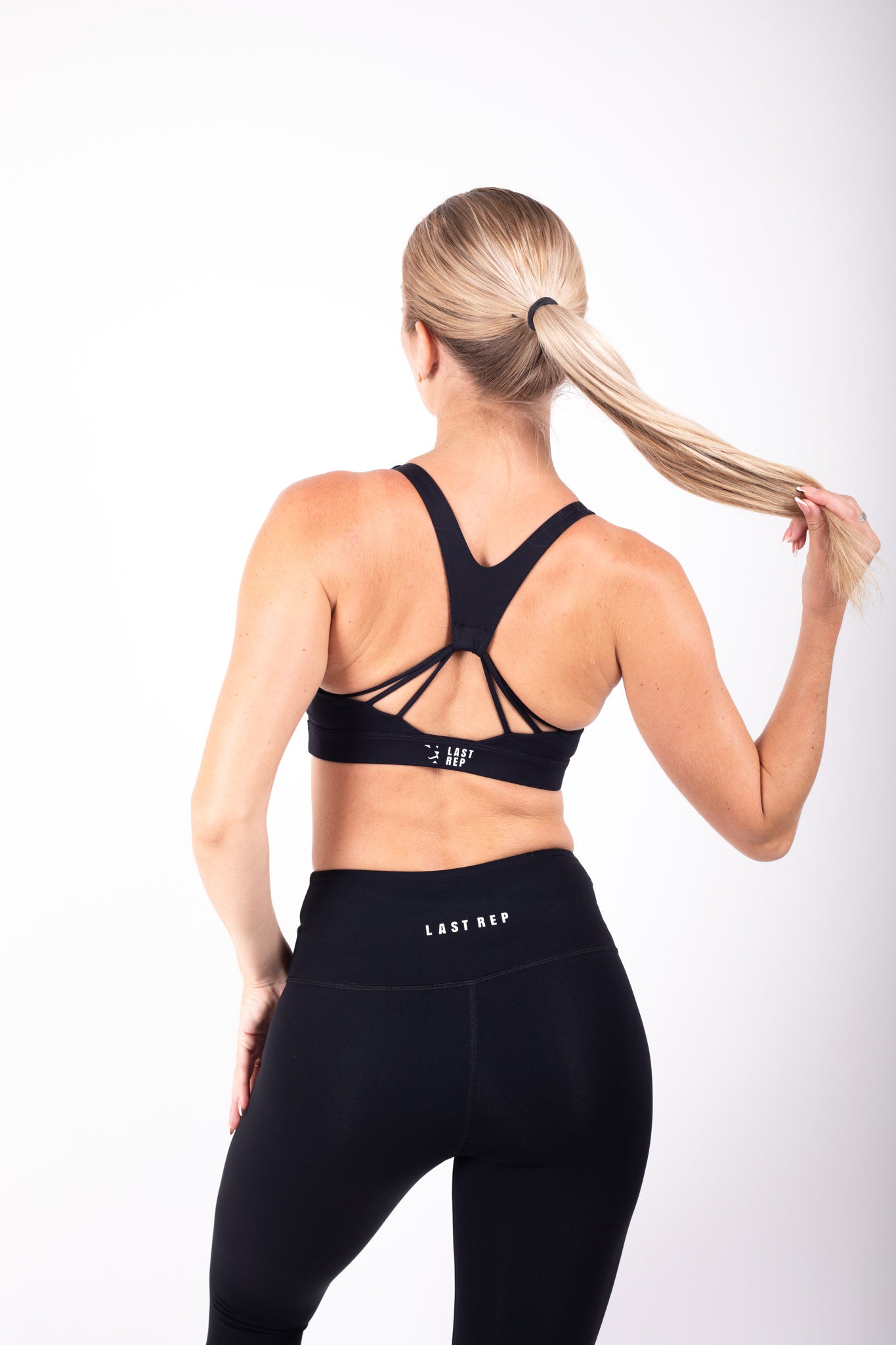 Zelus Livable Yoga Set Black