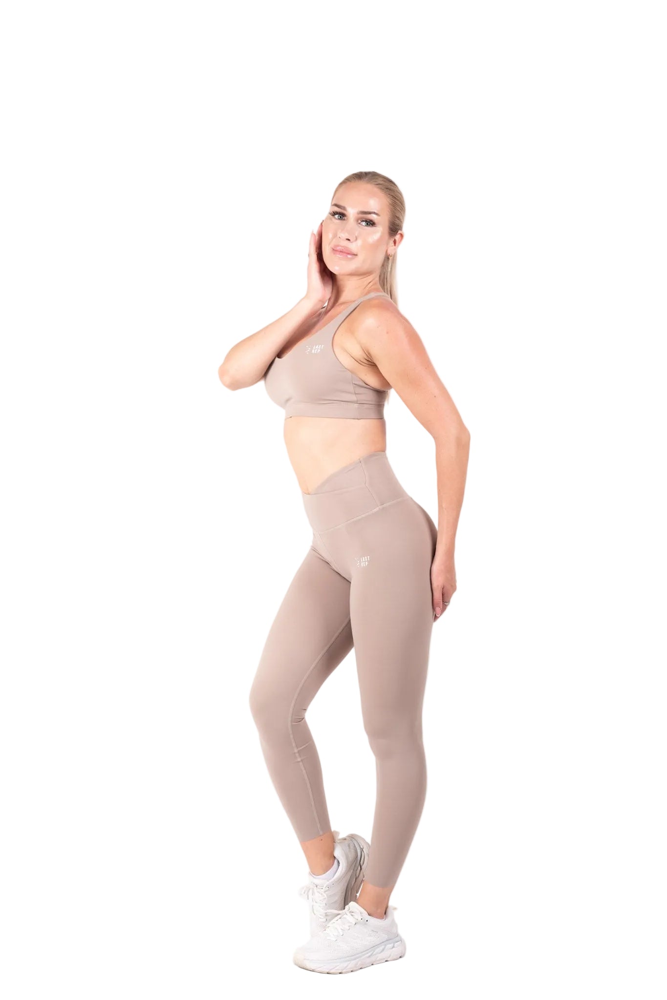 Zelus Livable Yoga Set Clay