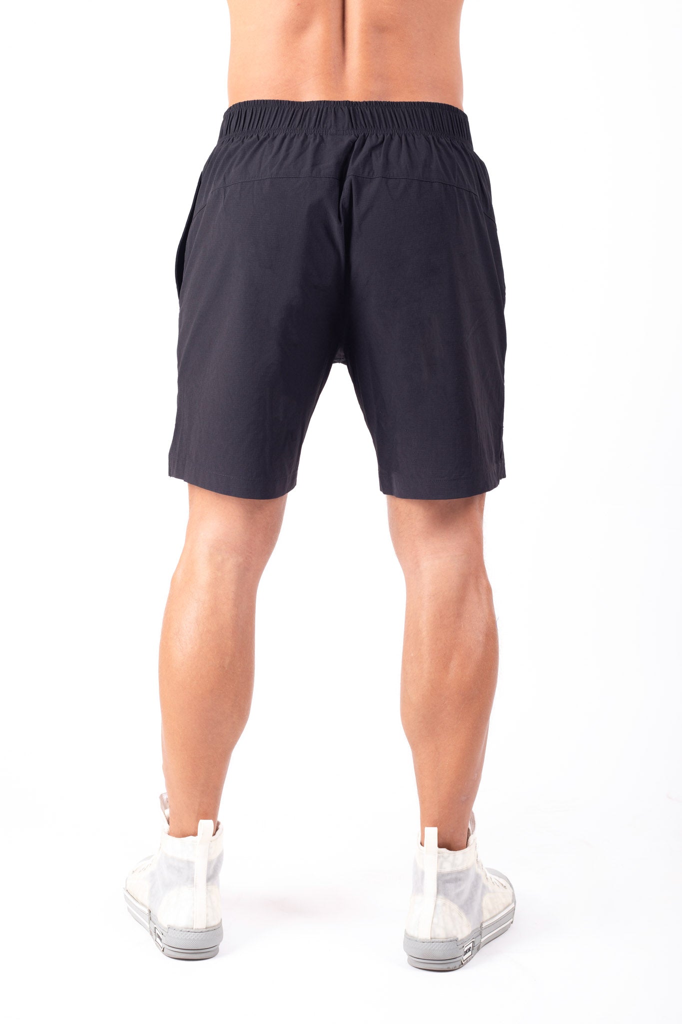 Essential Shorts Black