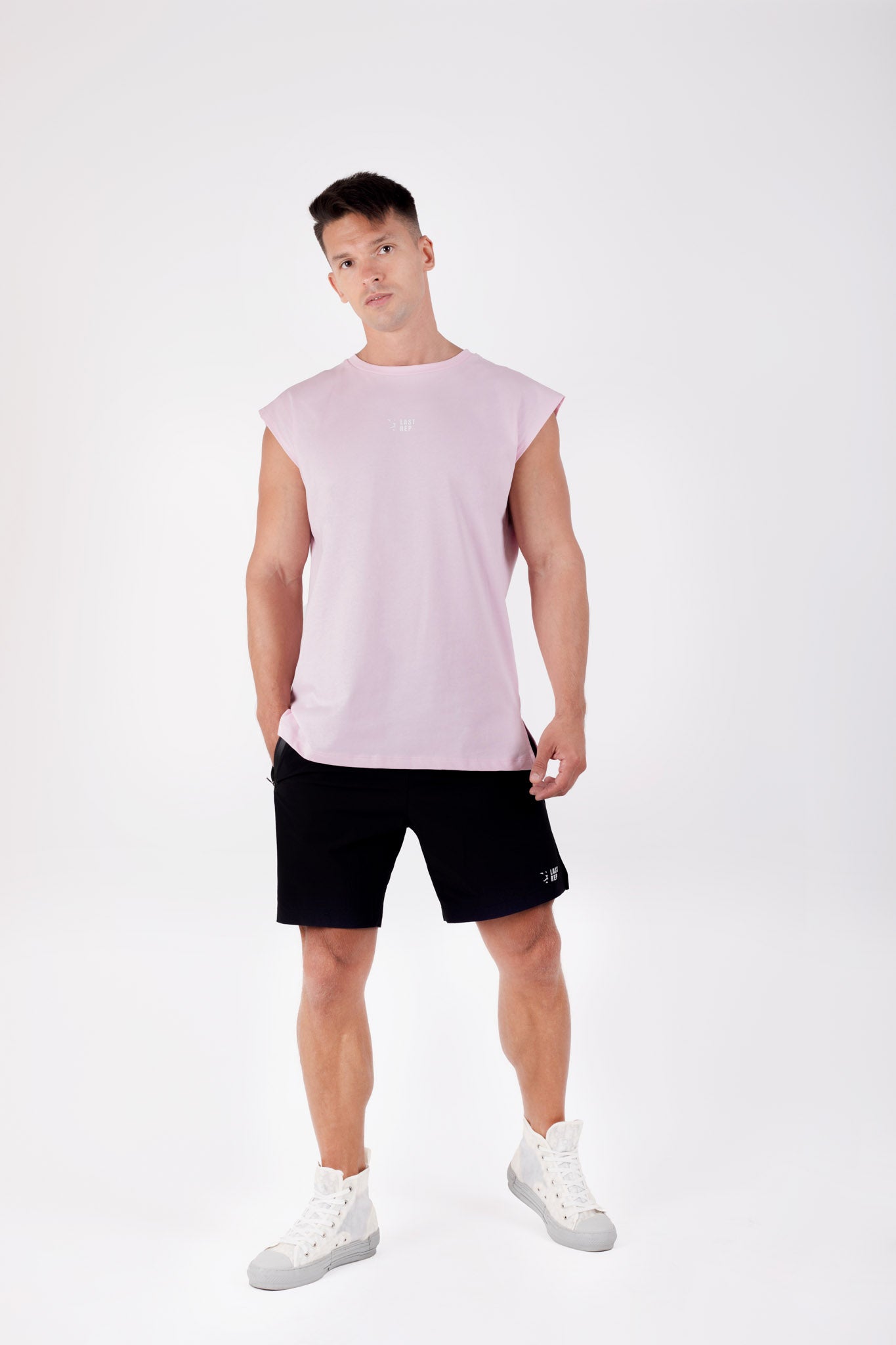 Essential Shorts Black