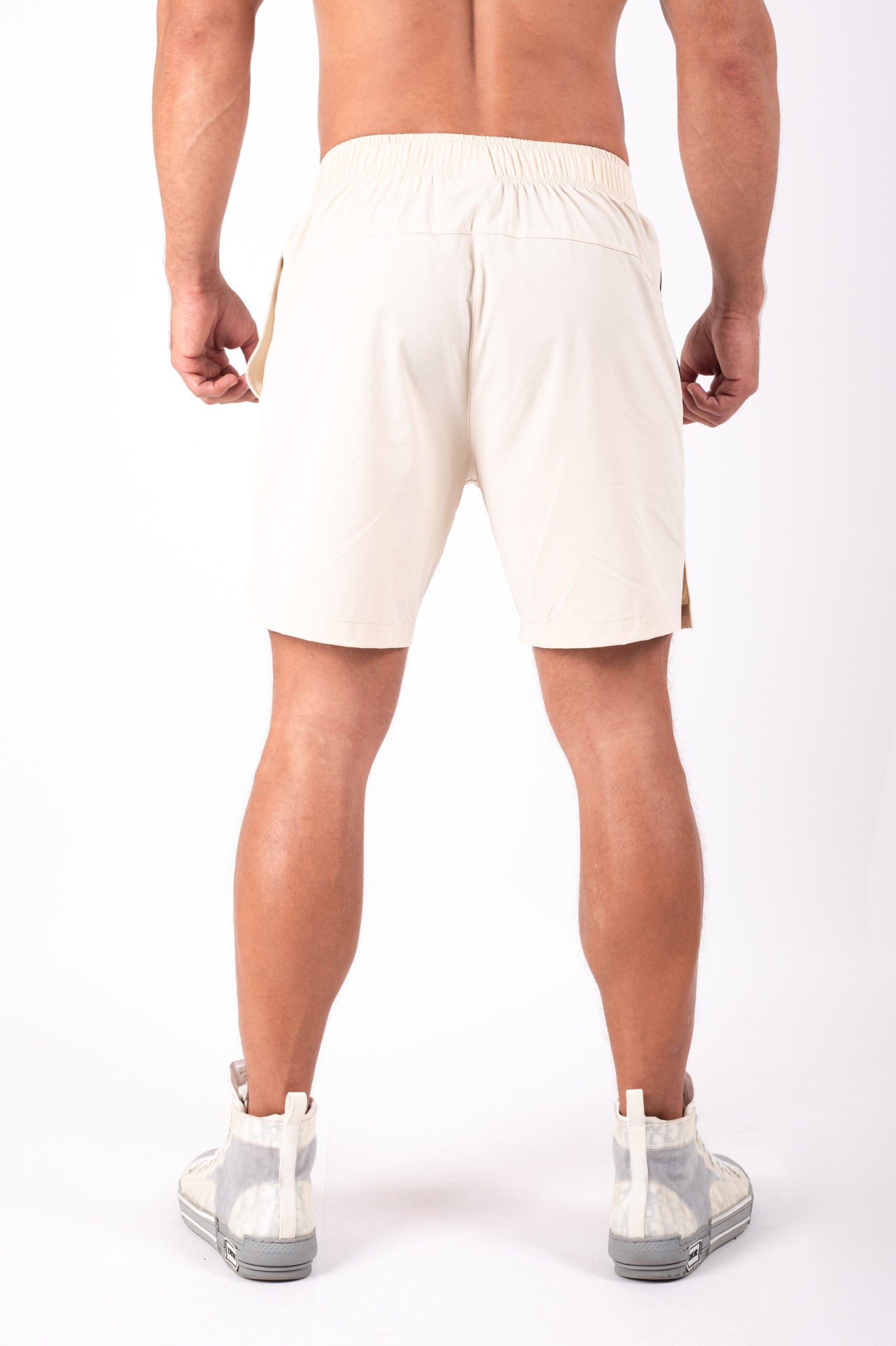Essential Shorts Ivory