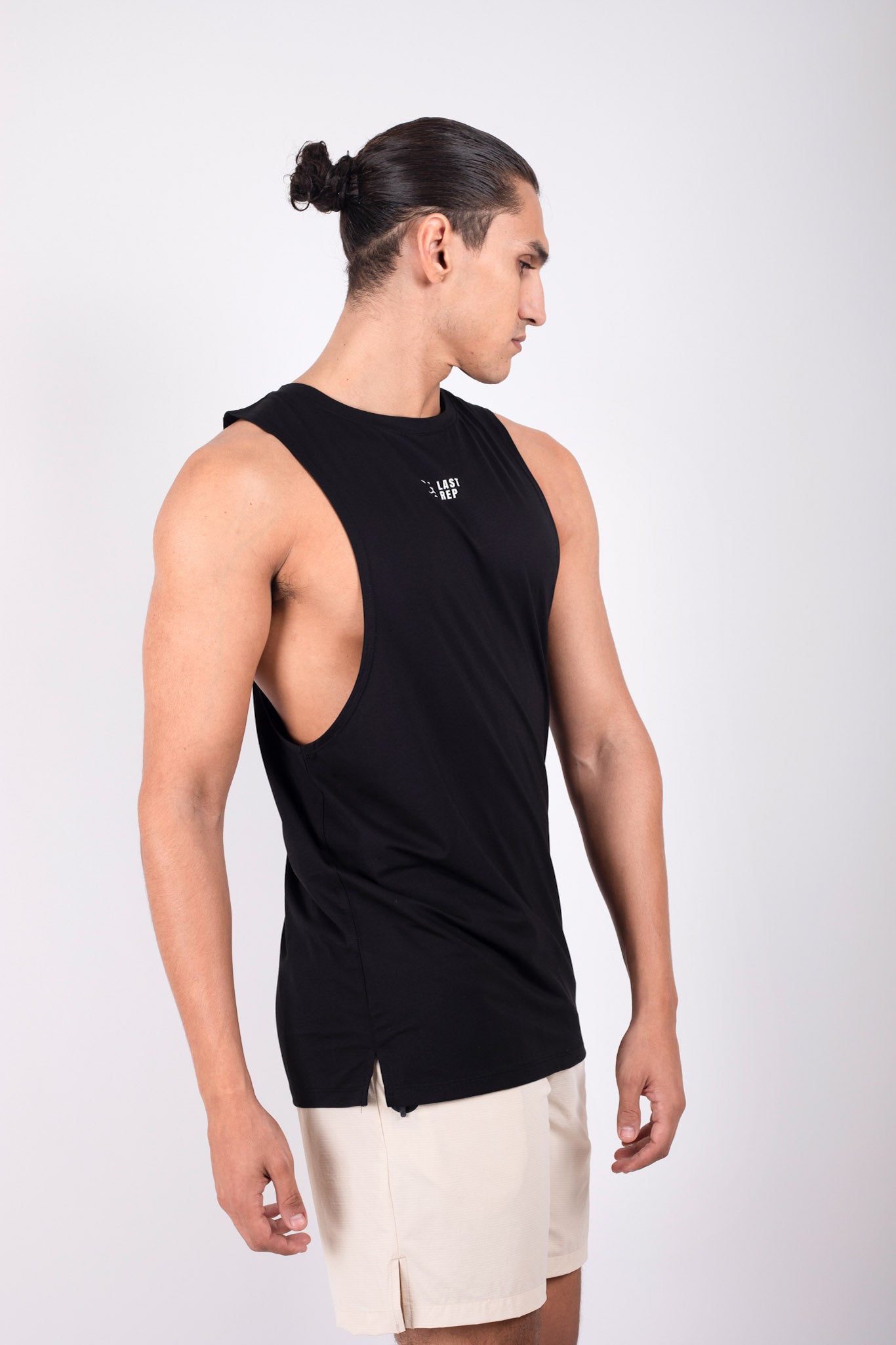 Men’s Solid Stringer Top Black