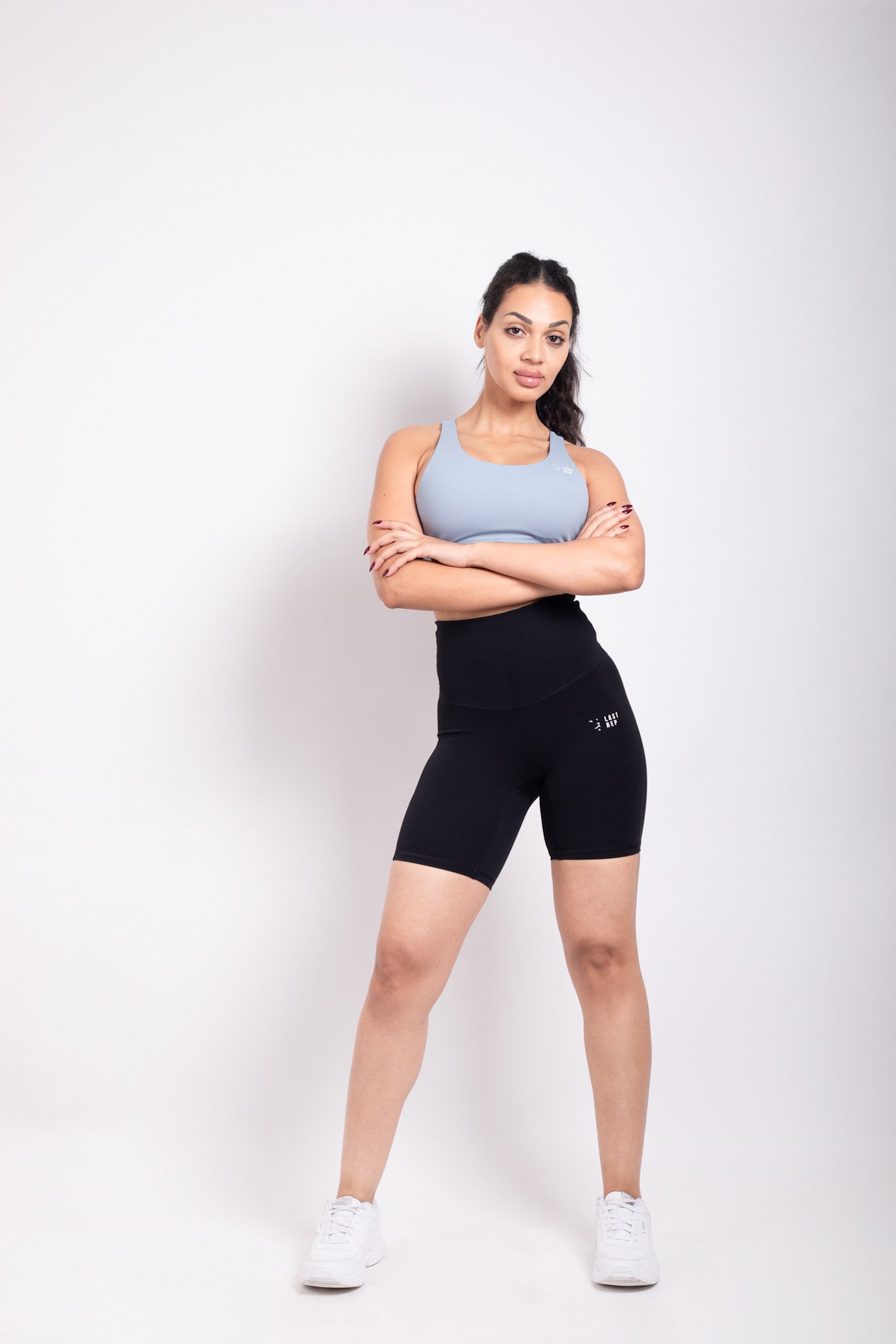 Essential Women Shorts Black
