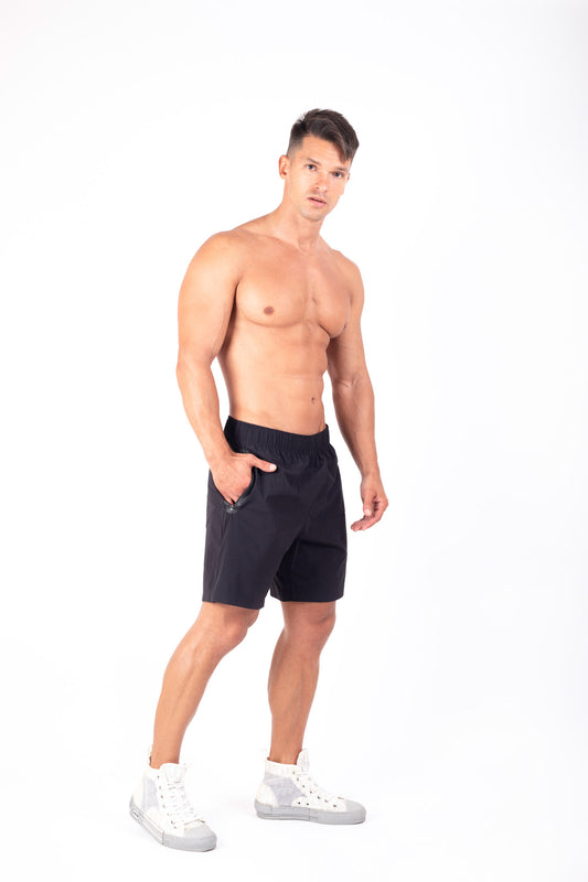 Essential Shorts Black