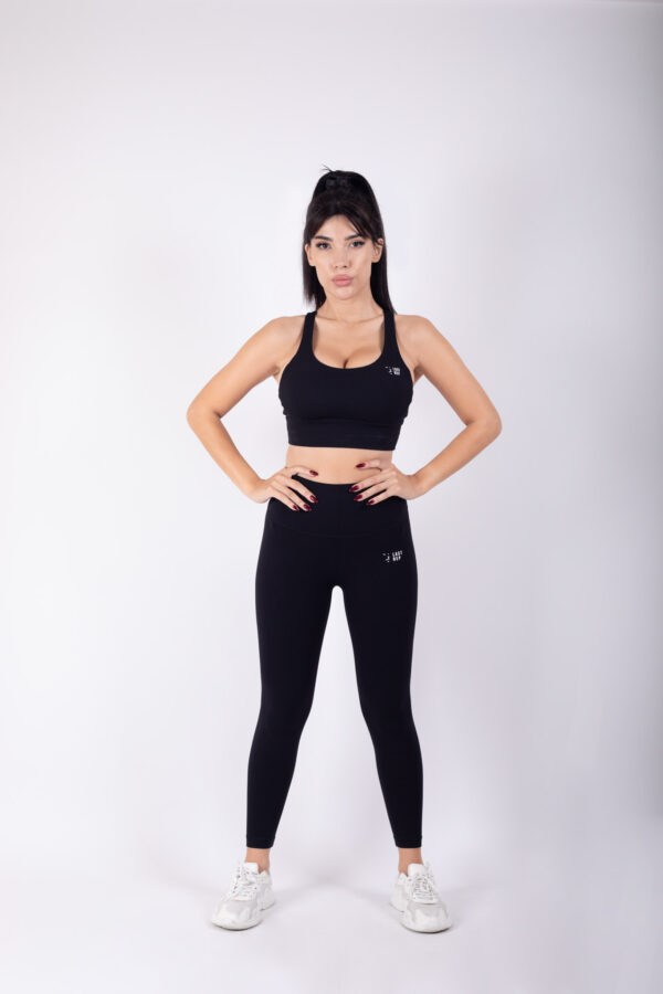 Black Vibe Cross Back Yoga Set - High Stretch & Moisture-Wicking